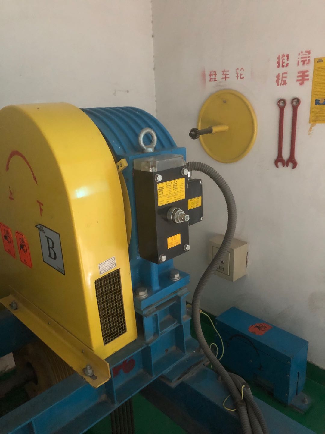 有機房電梯和無機房電梯的治理方法一樣嗎？